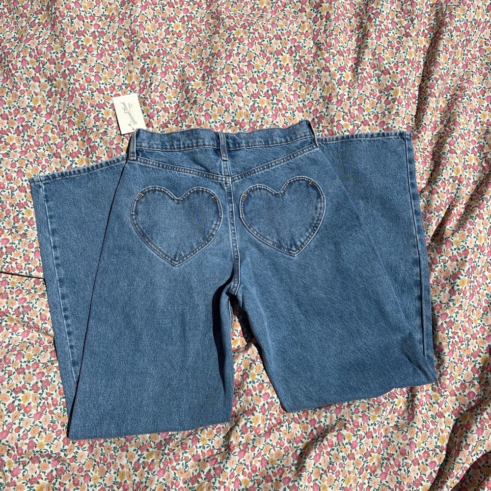 Universal Thread Blue Wide Leg Jeans with Heart Back Pockets